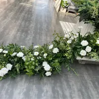 Composition florale suspendue multicolore en roses artificielles en soie pour toile de fond de mariage, décoration murale intérieure et de table événementielle