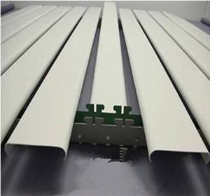 Panneau de plafond moderne personnalisé en alliage d'aluminium étanche, bande longue à boucle, déflecteur ignifuge pour application extérieure <span class=keywords><strong>Dilan</strong></span> - Product Image 5