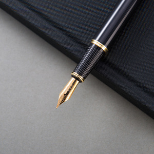 Suministros de papelería GemFully, compra cosas en línea, pluma estilográfica de lujo de metal negro Premium con gemas - Product Image 3