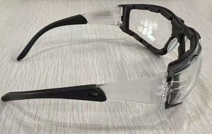 Lunettes de sécurité transparentes rembourrées en mousse avec doublure en mousse Lunettes de sécurité sportives Protection des yeux - Product Image 2