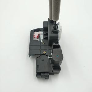 7131034002 高品质正品 LATCH & CABLE ASSY-RR <span class=keywords><strong>DR</strong></span> RR 适用于双龙 KORANDO C 高性能稳定品质 - Product Image 1