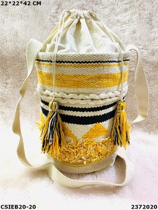 Elegante Bolso Bandolera Dari Jhola de Craftstages International, 22*22*42 CM - Product Image 2