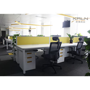 Station de travail de bureau à écran ouvert moderne vert de taille personnalisée, jambe de support réglable <span class=keywords><strong>en</strong></span> aluminium <span class=keywords><strong>pour</strong></span> la <span class=keywords><strong>cloison</strong></span> du centre d'appels du supermarché - Product Image 4