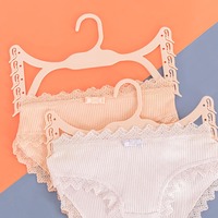 DS2861 Wäschetrockengestell Kleidung Hanger nass und trocken Hanger mit Clip Kunststoffhänger für BH Höschen Unterwäsche