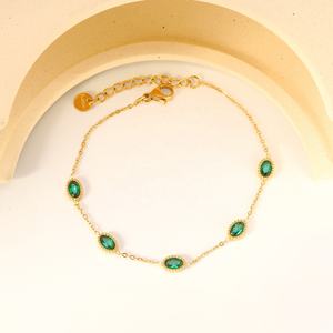 Pulsera de Acero Inoxidable Chapada en Oro de 18K para Mujer, con Incrustaciones de Corazón Cuadrado, Piedra Blanca y Verde, Cadena de Eslabones con Circonitas - Product Image 6