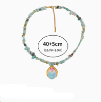 Collar de cadena de clavícula de acero inoxidable de bajo precio para mujer, con cuentas de piedra natural de colores y un colgante