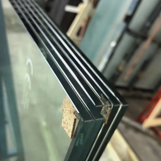 Deep Processing Competitive Price High-quality Laminated Tempered  Glass Panels in Shower Cabin Bathroom