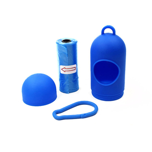Porta Sacchetti per Escrementi di Cane Personalizzato, Leggero e Portatile, Dispenser in Silicone con Moschettone - Product Image 2