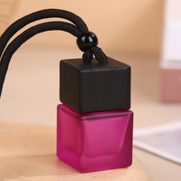 Bouteille de parfum de voiture vide en verre mat coloré de 8ml avec couvercle en bois noir Diffuseur en verre dépoli Bouteilles de désodorisants