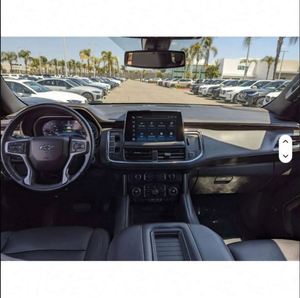 SUV <span class=keywords><strong>Chevrolet</strong></span> <span class=keywords><strong>Tahoe</strong></span> Z71 Usato con Titolo Pulito - Product Image 5