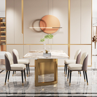 Ensemble de table à manger moderne rectangulaire de style farmhouse et hôtelier avec plateau en marbre italien et pieds en acier inoxydable