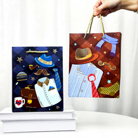 Sacs en papier personnalisés CMYK avec poignées, petits sacs de luxe classiques en carton coloré pour hommes, pour bougies