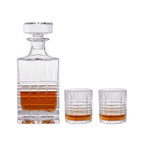 Ensemble de <span class=keywords><strong>carafe</strong></span> à liqueur élégante en gros d'usine bouteille de liqueur en verre de cristal <span class=keywords><strong>carafe</strong></span> à vin <span class=keywords><strong>carafe</strong></span> à whisky avec bouchon en verre - Product Image 6