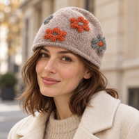 Bonnet en tricot floral personnalisé pour femme avec logo, doux et chaud, pour l'hiver, avec motif floral 3D