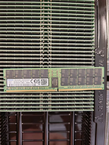 Module de mémoire serveur M321R8GA0PB0-CWMXH 64 Go DDR5 5600 PC5 44800 ECC RDIMM 2Rx4 CL46 288 broches. Ce module de mémoire serveur M321R8GA0 - Product Image 6