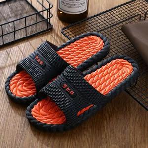 Pantuflas Deportivas Unisex Duraderas, Antideslizantes y Ligeras para Exteriores, Estilo Plataforma con Diferentes Colores Personalizados y Función Suave para Hombre y Mujer - Product Image 5