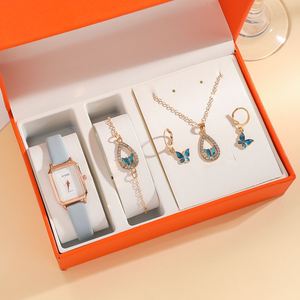 Montre-bracelet bleue tendance et bijoux à thème papillon, cadeau d'anniversaire - Product Image 1
