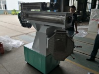 Nouvelle ligne de production d'aliments pour volailles avec certificat, capacité de 1 tonne/h, moteur Siemens, haute productivité