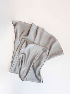 Light Luxury Satin Half <b>Skirt</b> for Women in Spring and Autumn, High Waisted and Hip Hugging <b>Skirt</b> - Product Image 2