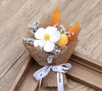 Buket bunga kering kecil halus buket Mini hadiah kreativitas liburan bunga kering mobil XH028
