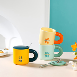 Mug en céramique nordique créatif à poignée épaisse, style Macron, avec contraste de couleurs simple, pour couple - Product Image 5