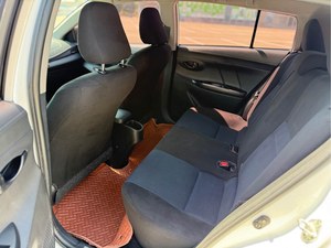Toyota <span class=keywords><strong>Yaris</strong></span> L 1.5L Automático Hatchback Usado, Volante a la Izquierda, Bajo Kilometraje, Coche Diario Confiable en Stock - Product Image 5