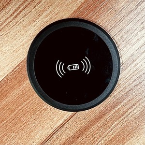 <span class=keywords><strong>Chargeur</strong></span> intégré de bureau sans fil rapide 15W <span class=keywords><strong>pour</strong></span> iPhone Samsung <span class=keywords><strong>Huawei</strong></span> Xiaomi Oppo téléphone charge inductive rapide - Product Image 2