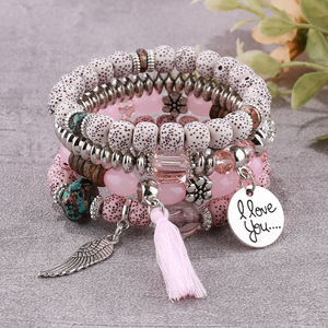 Ensemble de bracelets bohèmes en pierre avec perles à facettes, chaîne couleur or, breloque cœur, ailes perlées, inscription 'Love You' et pompons – Cadeau Saint-Valentin - Product Image 6
