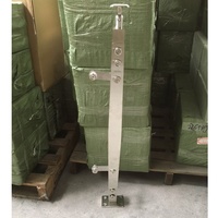 SS304 316 mains courantes de luxe en acier inoxydable balustrade en verre sans cadre poteau d'escalier monté au sol ou sur le côté"