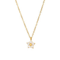 Collar con Colgante de Flor de Acero Inoxidable Chapado en Oro de 18K, Collar con Dijes de Pétalos de Diamantes Pequeños y Modernos para Mujer, Regalo para una Cita