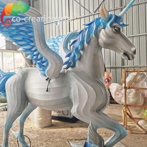 Linterna de temática navideña, farol de tela de caballo volador de Zigong - Product Image 3