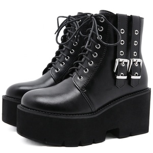 Botas de plataforma negras con tacón grueso, estilo gótico, con cordones, para mujer, con logo personalizado - Product Image 1