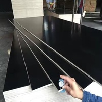 Panneau de contreplaqué peuplier noir de qualité industrielle, moderne, écologique, pour coffrage, première classe, longue durée de vie, compétitif