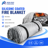 Couverture anti-feu pour voiture en fibre de verre enduite de silicone pour le contrôle thermique des batteries de véhicules électriques, la sécurité au stationnement et en cas d'urgence