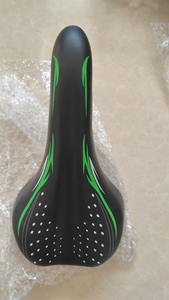 Meilleures ventes <span class=keywords><strong>de</strong></span> <span class=keywords><strong>selle</strong></span> <span class=keywords><strong>de</strong></span> vélo <span class=keywords><strong>de</strong></span> montagne pour hommes en cuir PU avec coque en cuir gel ventilé souple pour un vélo <span class=keywords><strong>de</strong></span> route confortable - Product Image 5