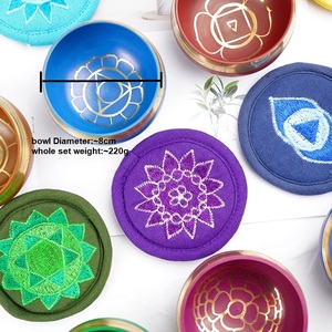 Bol chantant artisanal en métal à prix de gros, 7 <span class=keywords><strong>chakras</strong></span>, <span class=keywords><strong>pour</strong></span> la <span class=keywords><strong>méditation</strong></span> - Product Image 4