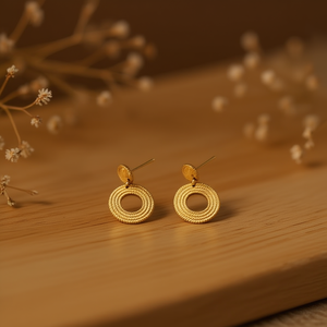 Orecchini a Perno Vintage Rotondi in Acciaio Inossidabile Dorato, Gioielli alla Moda - Product Image 2