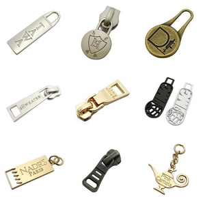 Mạ Cao Made Tùy Chỉnh Tên Thương Hiệu Khắc Bạc Kim Loại Dây Kéo Kéo Cho Giày/Hat - Product Image 4