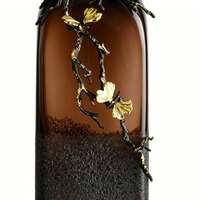 Vase Tikanna en verre dégradé marron et alliage de zinc, design moderne et écologique, motif branche d'oiseau et ginkgo, pour salon