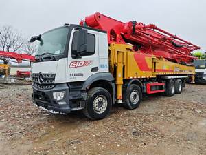 Pompe à béton d'occasion Zoomlion 62m à moteur diesel, portée verticale de 60m, à vendre à Shanghai (modèle 2021) - Product Image 2