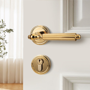 Maniglia per Porta Interna in Ottone Massiccio Spazzolato Oro Minimalista con Design Silenzioso in Stile Vintage Francese CP15-261 di Foshan - Product Image 2