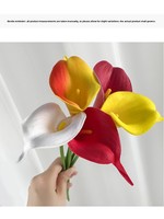 Polyurethan-Injektionsgeformte PU Mini-Kalla-Lilien, einzelne Stiele, echt anfühlende Kunstblumen für Heim- und Hochzeitstischdekoration im Großhandel