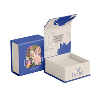Boîte d'emballage en carton rigide magnétique 100 % écologique personnalisée, impression UV quadricolore, recyclable, à ouverture rabattable pour cadeaux et bijoux