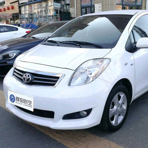 Coches usados de <span class=keywords><strong>gasolina</strong></span> de súper alta velocidad para Yota <span class=keywords><strong>Yaris</strong></span> 2015 para Yota <span class=keywords><strong>Yaris</strong></span> Cross - Product Image 1