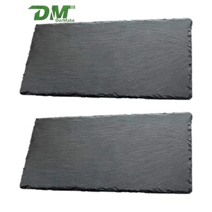 <span class=keywords><strong>Service</strong></span> <span class=keywords><strong>de</strong></span> table <span class=keywords><strong>de</strong></span> Noël classique : <span class=keywords><strong>Plateau</strong></span> <span class=keywords><strong>de</strong></span> <span class=keywords><strong>service</strong></span> <span class=keywords><strong>en</strong></span> pierre avec assiettes et planches à fromage <span class=keywords><strong>en</strong></span> <span class=keywords><strong>ardoise</strong></span> écologiques pour la décoration intérieure - Product Image 1