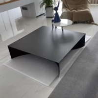 Moderner Italienischer Minimalistischer Schwarzer Couchtisch/Beistelltisch für Eingangsbereiche Maßanfertigung Möglich Langlebiger Stahl für den Heimgebrauch
