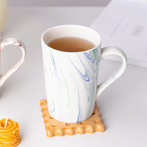 แก้วเซรามิคลายหินอ่อน 430 มล. ทนความร้อน สำหรับใช้ในบ้าน สำนักงาน หรือเป็นของขวัญ - Product Image 1