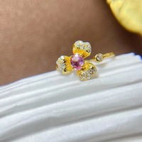 Modischer Blumen-Verlobung sring aus 925er Sterling silber mit natürlichem rosa Saphir-Oval schliff im klassischen Stil für Frauen hochzeiten