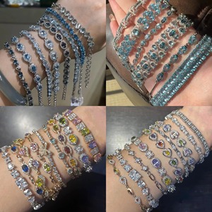 Bracelet tendance pour femmes européennes américaines haut de gamme Zircon exquis motif géométrique Trendy All-Match Niche Light Luxury Chain - Product Image 2
