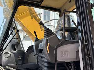 Excavatrice utilisée de 20 tonnes CAT 320d2 324d 329d 320D à vendre à bas prix et de bonne qualité Japon importé en stock Année 2023 - Product Image 6